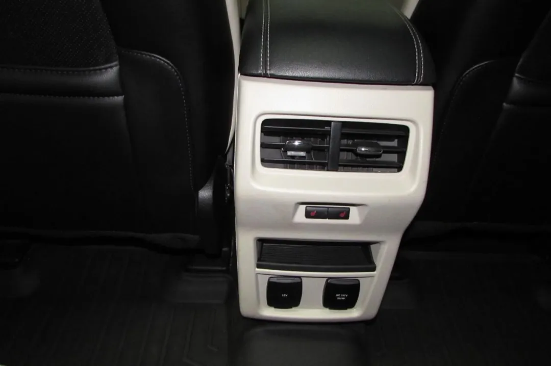 2016 Ford Edge - 2FMPK3K99GBB49372 - Image #27