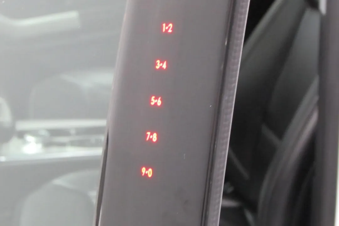 2023 Ford Explorer - 1FMSK8DH2PGA61199 - Image #11