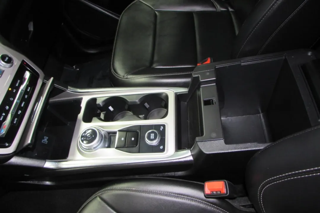 2023 Ford Explorer - 1FMSK8DH2PGA61199 - Image #23