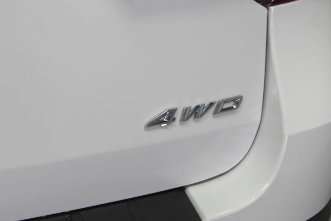 2023 Ford Explorer - 1FMSK8DH2PGA61199 - Image #9