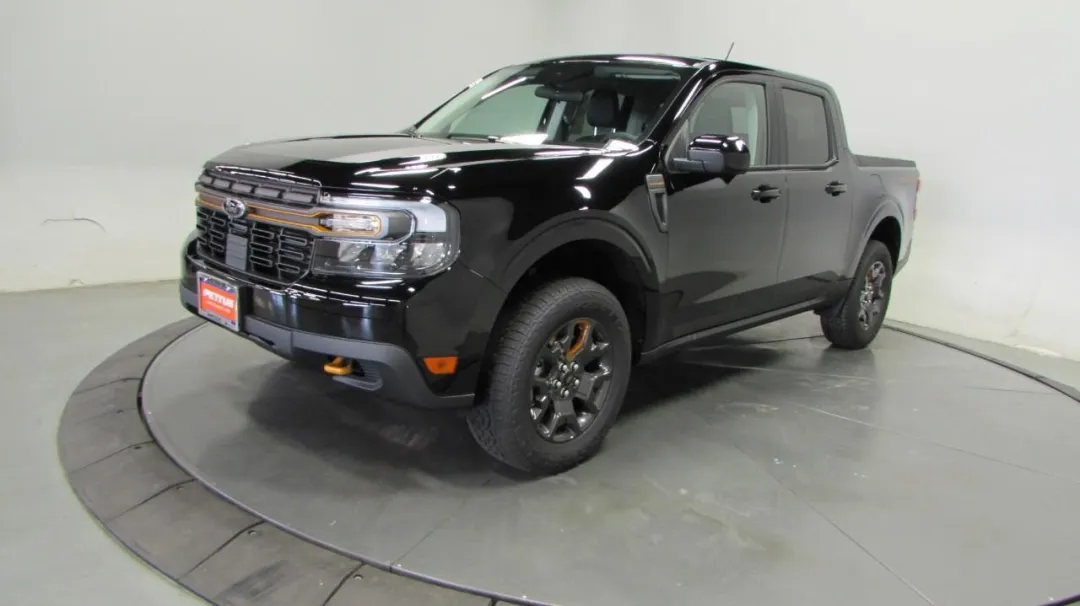 2024 Ford Maverick - 3FTTW8R99RRB05113 - Image #2