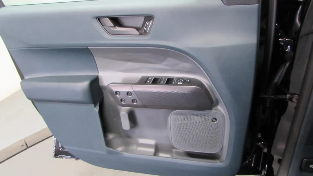 2024 Ford Maverick - 3FTTW8R99RRB05113 - Image #25