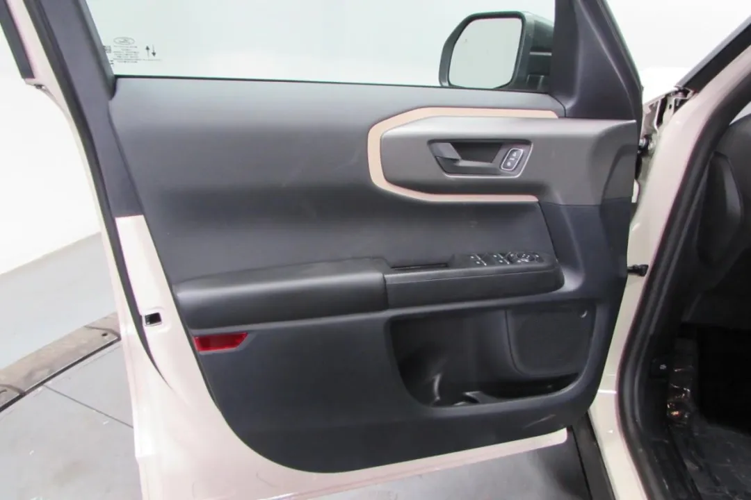 2025 Ford Bronco Sport - 3FMCR9BN3SRE65077 - Image #12