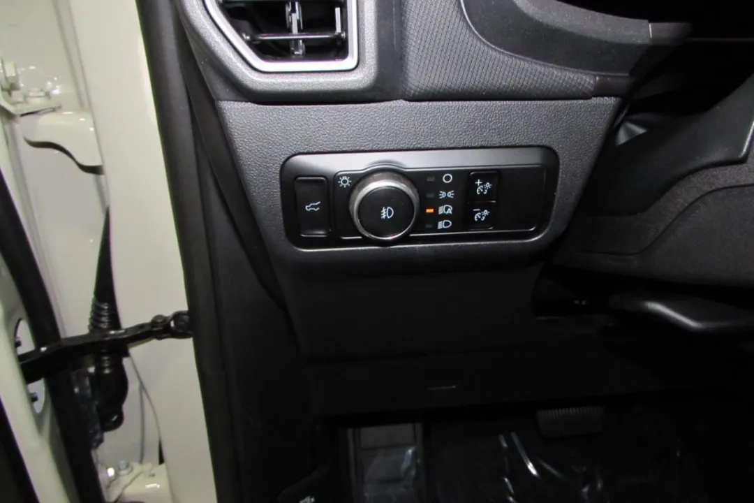 2025 Ford Bronco Sport - 3FMCR9BN3SRE65077 - Image #14