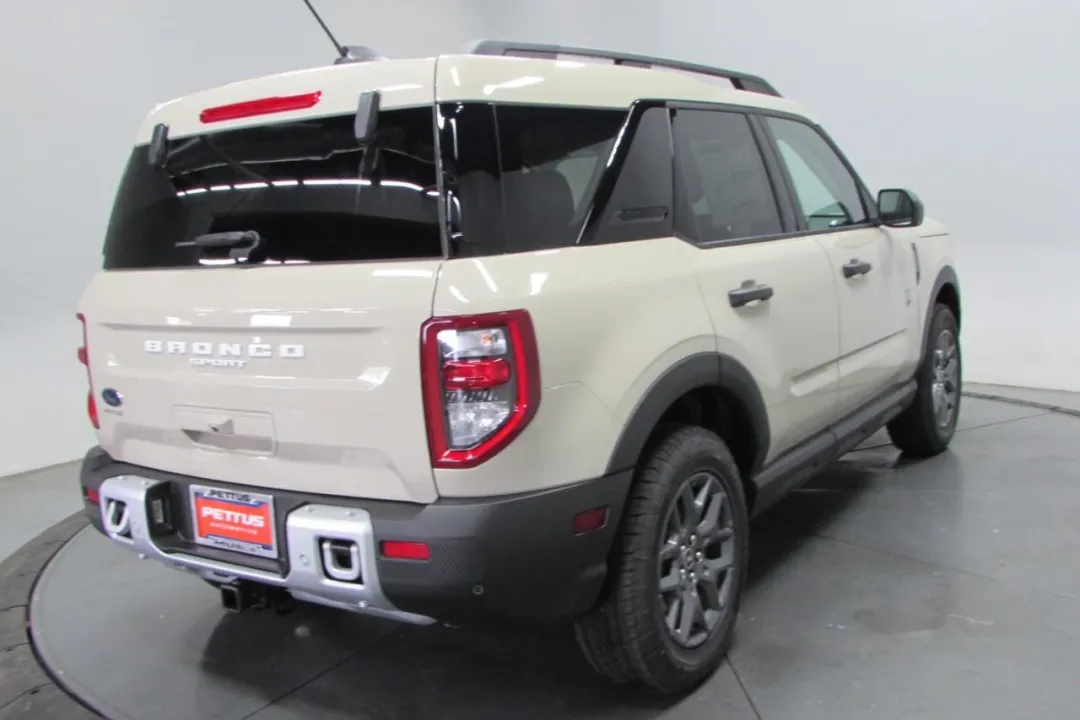 2025 Ford Bronco Sport - 3FMCR9BN3SRE65077 - Image #8